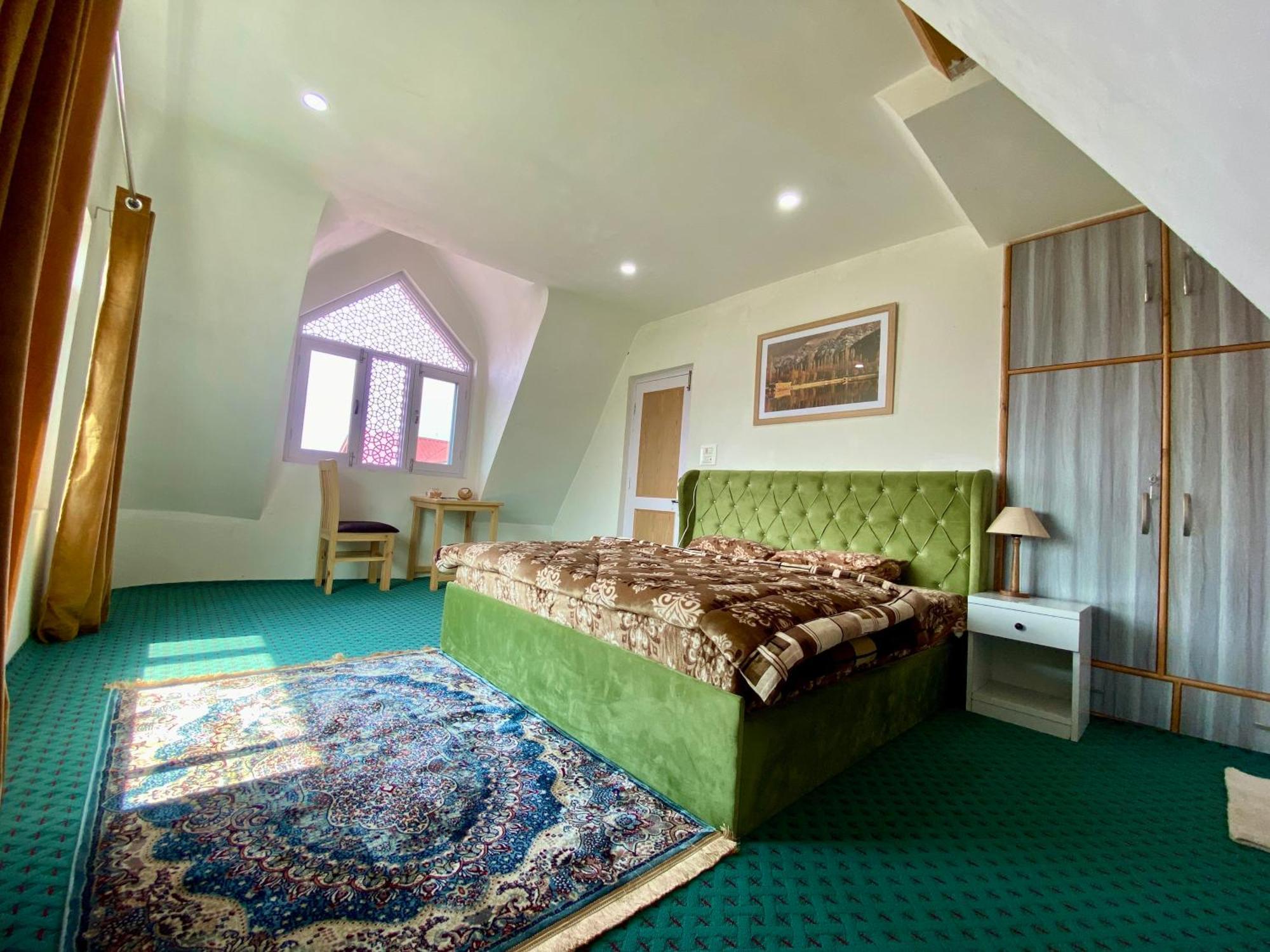Al Jalal Resort ศรีนาการ์ ภายนอก รูปภาพ