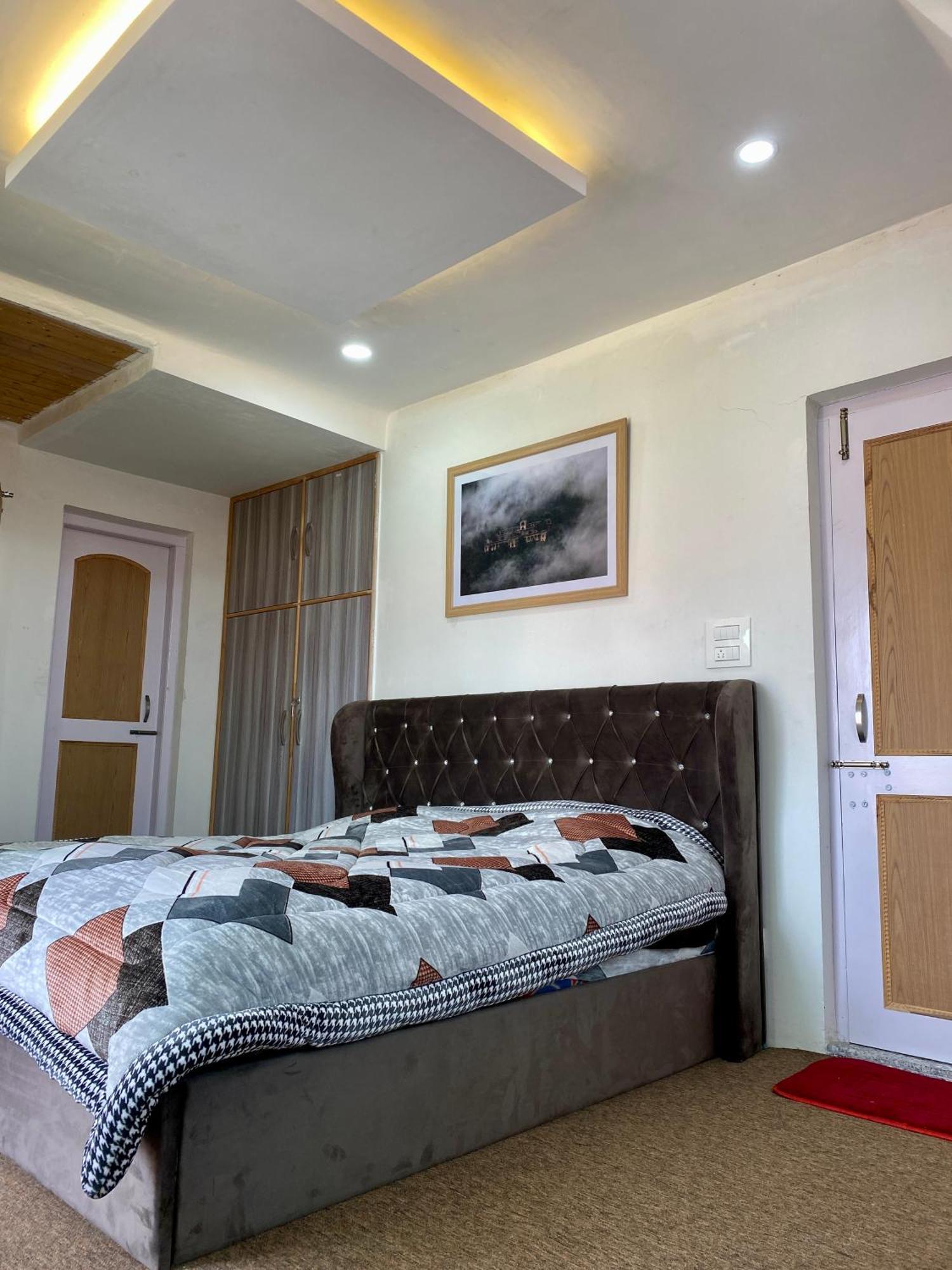 Al Jalal Resort ศรีนาการ์ ภายนอก รูปภาพ